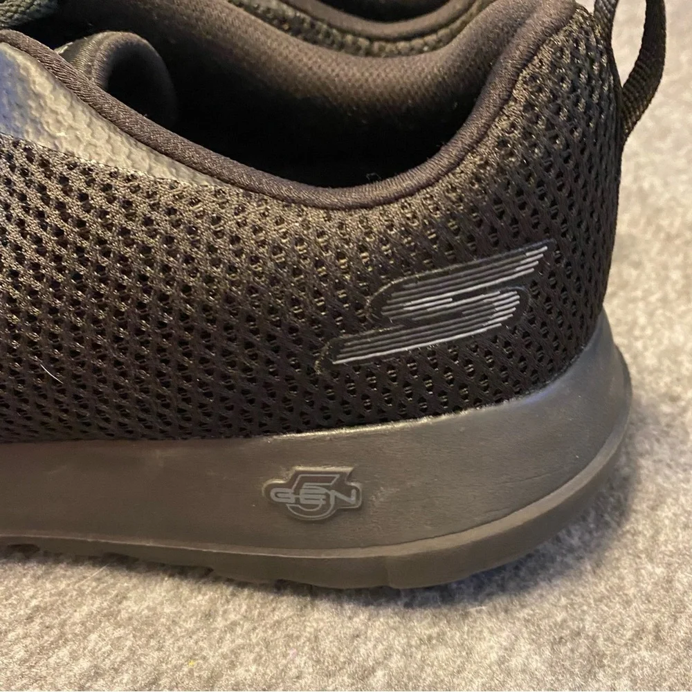 Skechers Sneakers Shoes Mens‎ Size 13 Black Lace Up Goga Max